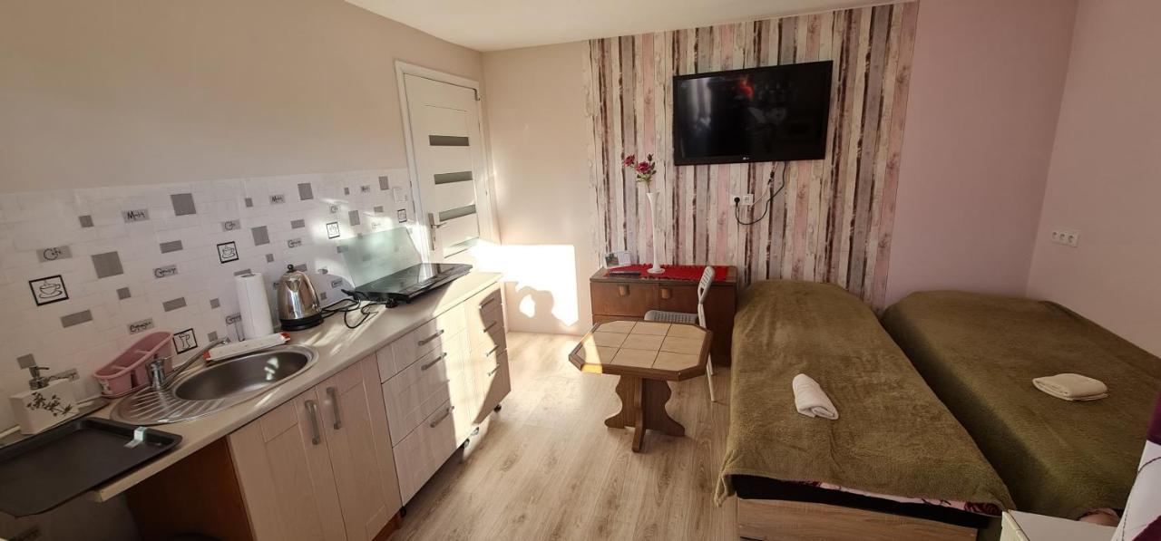 Noclegi U Lili Człuchów エクステリア 写真